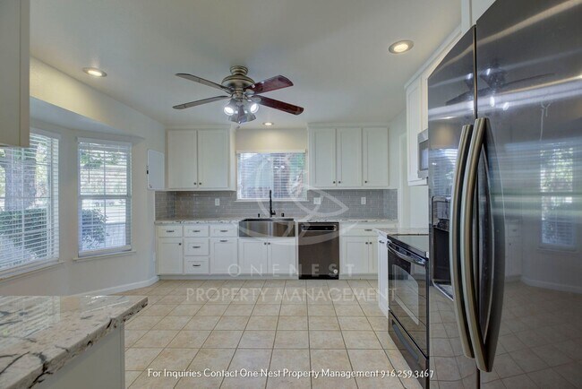 Building Photo - Updated 3 Bedroom 2 Bathroom Home in Wheat...