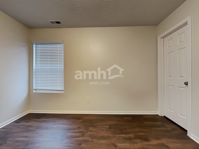 Building Photo - 11223 Boston Way