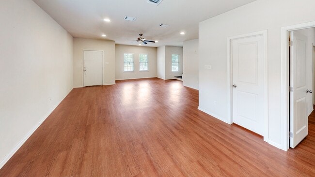 Building Photo - 4400 Milam St