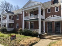 Building Photo - 3413 Stuart Ave