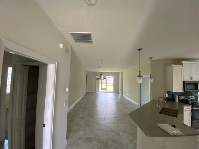 Building Photo - 502 Brunswick Dr