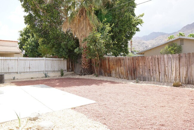 Building Photo - 52905 Avenida Rubio