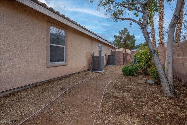 Building Photo - 8516 Dakota Trace Ct