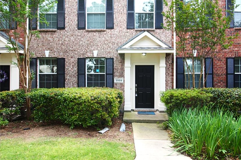 Primary Photo - 3008 Stone Forest Cir