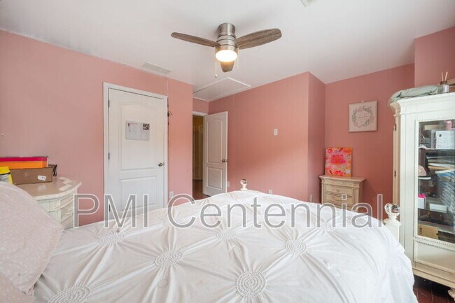 Building Photo - 1816 Jameson Cir NE