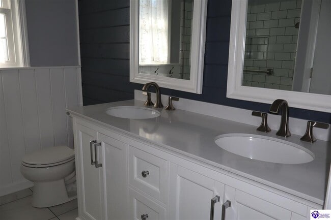 Building Photo - 780 Highland Ave