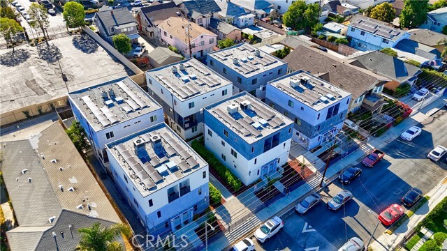 Building Photo - 1423 S New Hampshire Ave