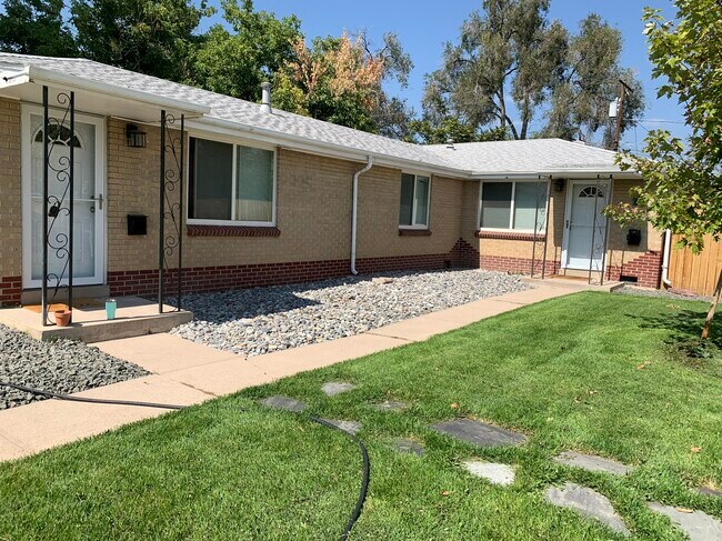 2819 Front Unit - 2819 W 3rd Ave