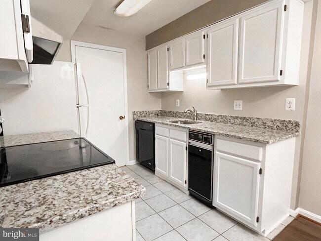 Building Photo - 20204 Shipley Terrace