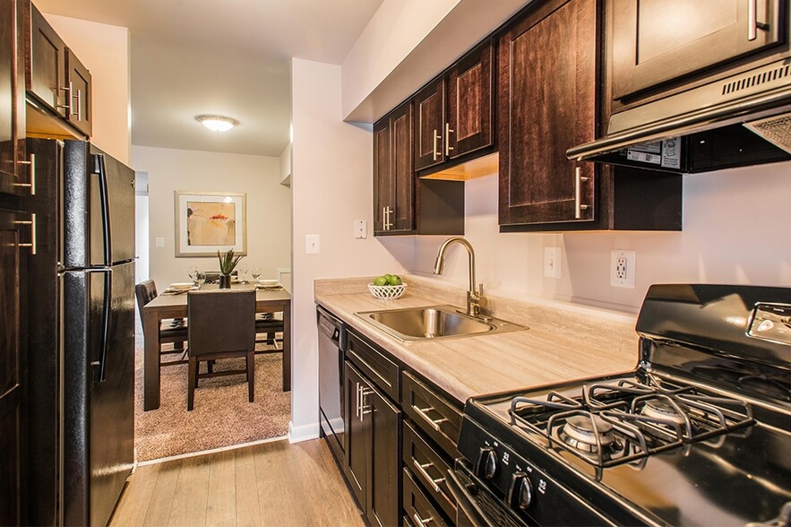 Brook View Apartments - 5921 Western Run Dr Baltimore MD 21209 ...