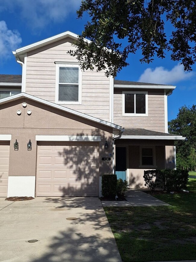 Building Photo - 3BR 2.5 BA LANDINGS AT SUGAR MILL TOWNHOME!