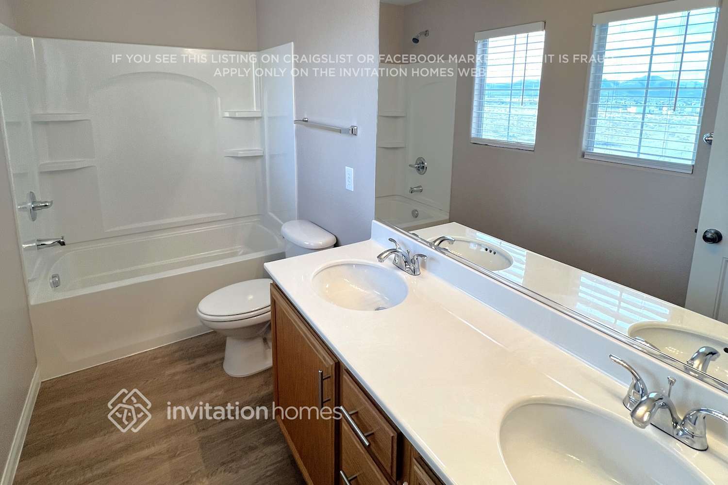 Building Photo - 12045 Spice Tree St