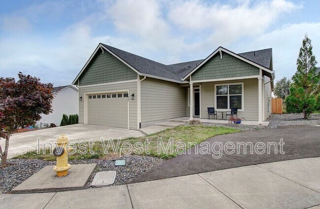 Building Photo - 1651 52nd Ct
