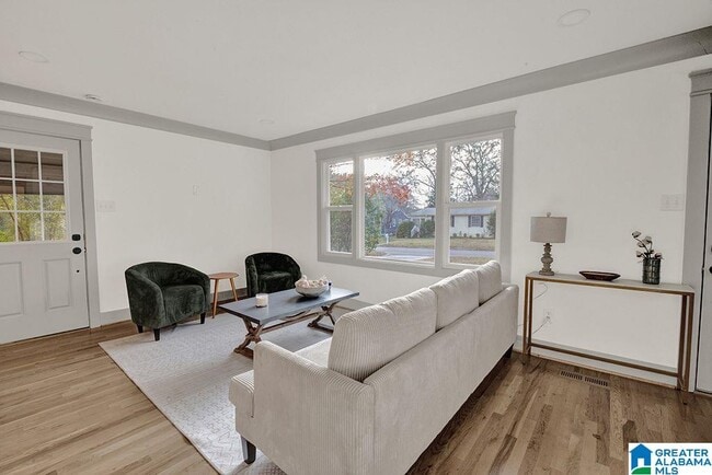 Building Photo - 609 Cobb St