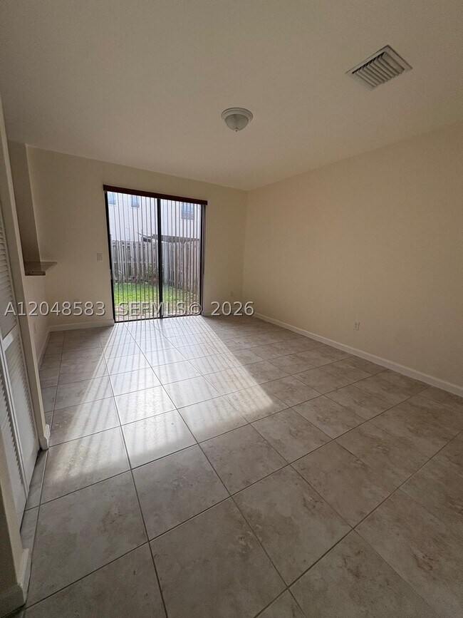 Building Photo - 17460 SW 153rd Ave