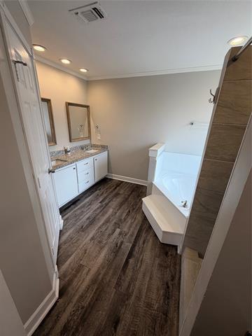 Building Photo - 1104 Union Dr