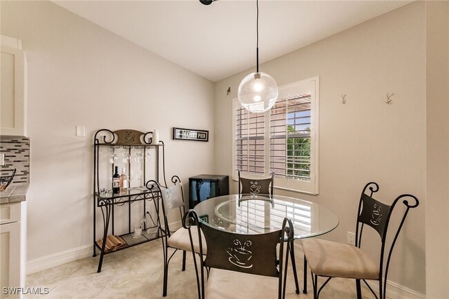 Building Photo - 2516 Orchid Bay Dr