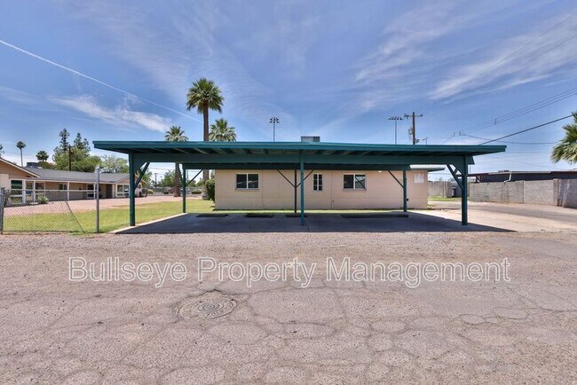 Building Photo - 3415 N 11th Ave
