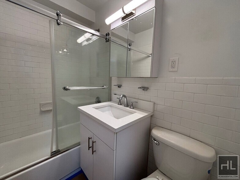 Building Photo - East 82nd Street