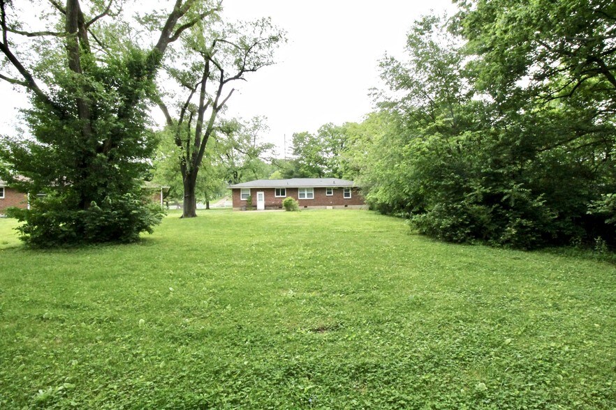 Building Photo - 3903 Brick Church Pike