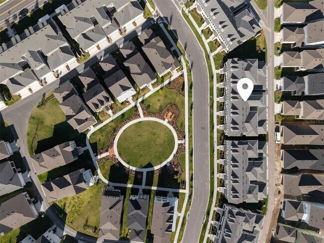 Building Photo - 1889 Seawall Wy