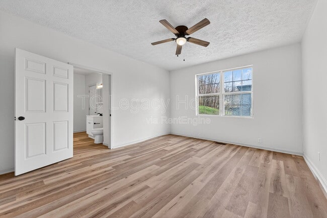 Building Photo - 45 Lincoln St