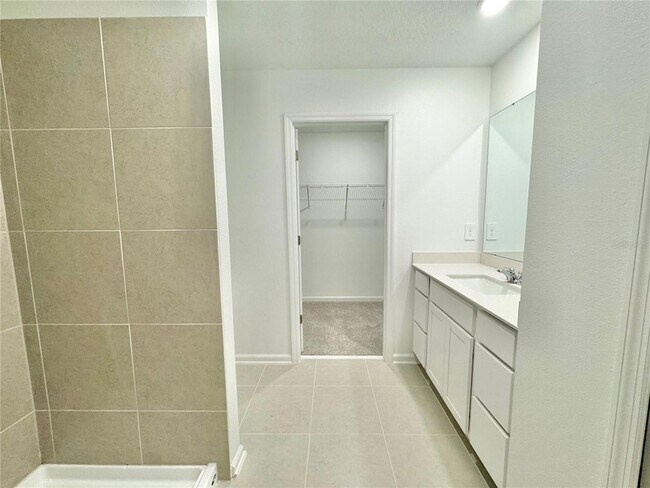 Building Photo - 3555 Kimbrough Dr