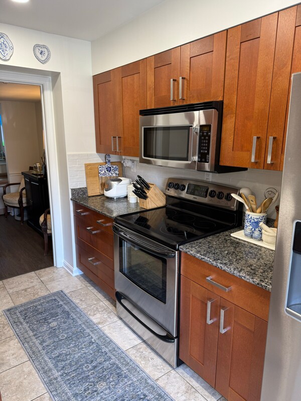 Building Photo - 1220 Brunswick Ct