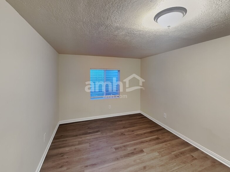 Building Photo - 3259 S Calkary Cir