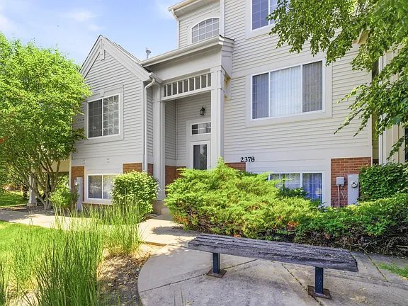 Building Photo - 2378 Oakfield Ct