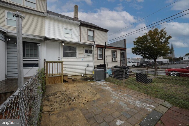 Building Photo - 134 Atlantic St