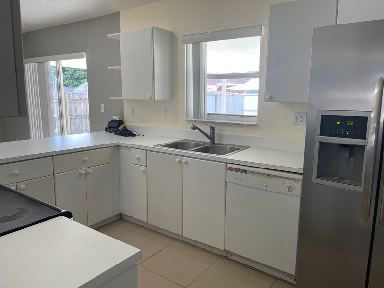 Building Photo - 14152 SW 291st Ter