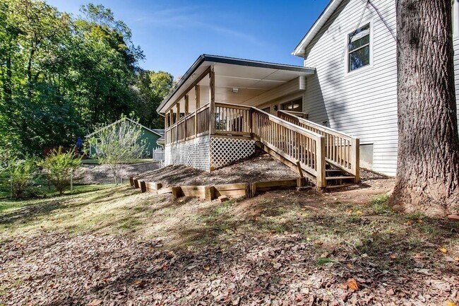 Building Photo - 2274 Turtle Landing