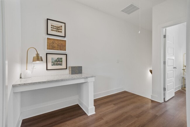 Building Photo - Smart Home with Amazing Community Amenities