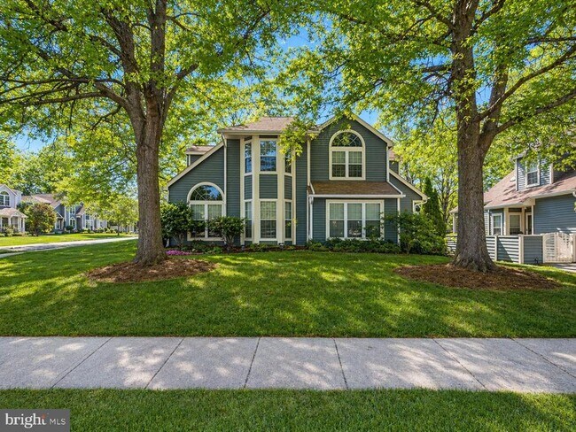 Building Photo - 982 Yachtsman Way