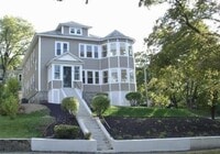 Building Photo - 920 Pleasant St