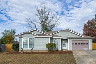 Building Photo - 117 Willow Bluff Dr
