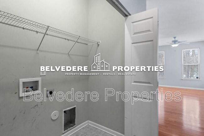 Building Photo - 2 Cobble Ln