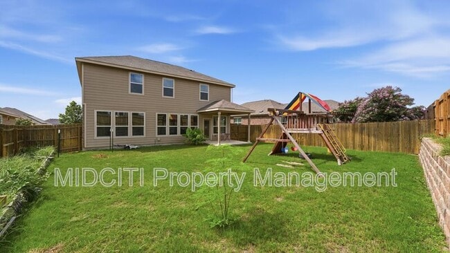 Building Photo - 1858 Lauter Ln