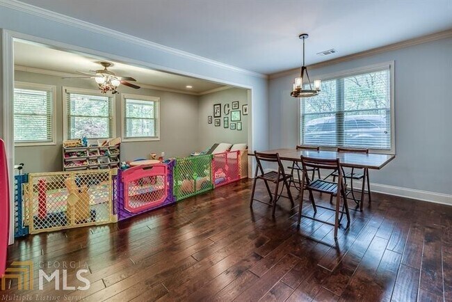 Building Photo - 7585 Spalding Ln