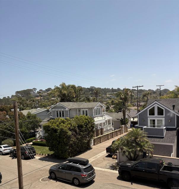 Building Photo - 2711 Camino Del Mar