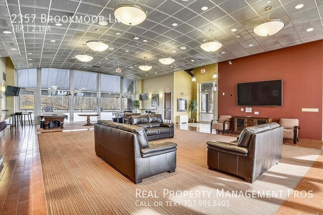 Building Photo - 2357 Brookmoor Ln
