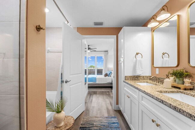 Building Photo - 605 Kemp St