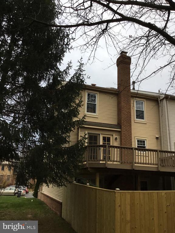 Primary Photo - 12323 Fox Lake Ct