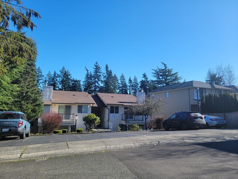 Building Photo - 14124 74th Pl NE