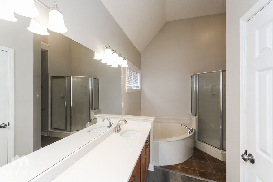 Building Photo - 9169 Acadia Pl