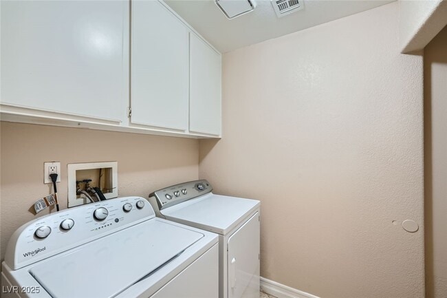 Building Photo - 712 Merialdo Ln