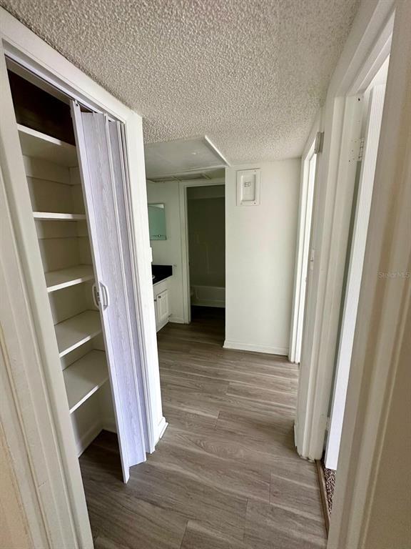 Building Photo - 2519 N Alafaya Trail