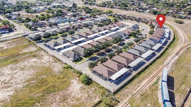 Building Photo - 12 Lotto Ln