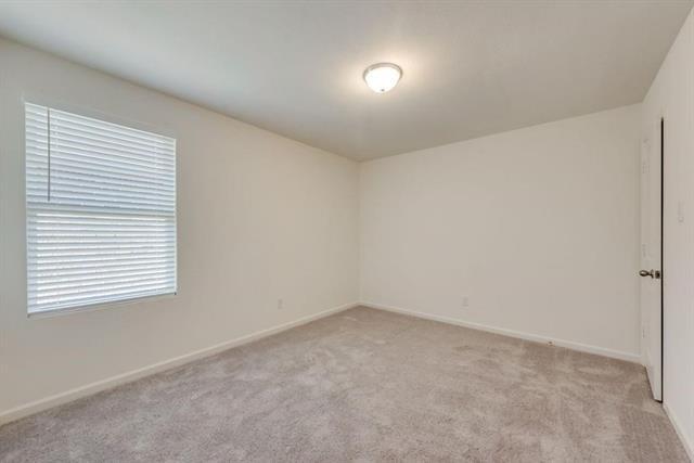 Building Photo - 1904 Washington St